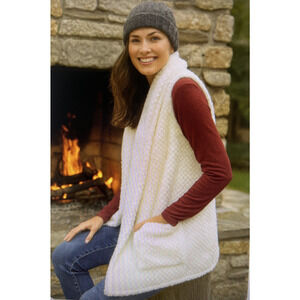 Chico's Vest Cardigan fuzzy Open Front Sleeveless Pockets Large winter white